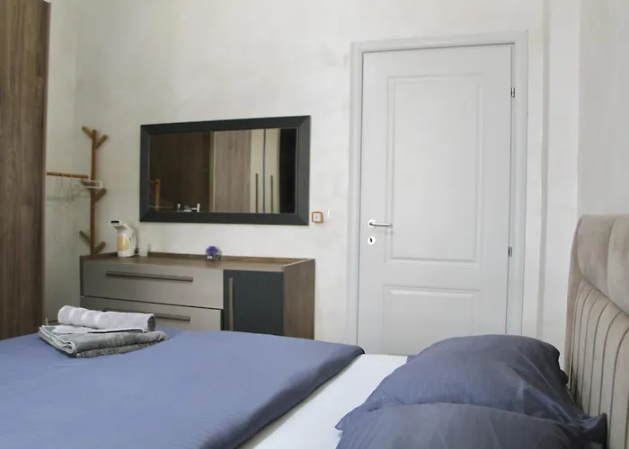 Blue View 4 Apartment *