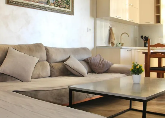 Blue View 4 Apartment *